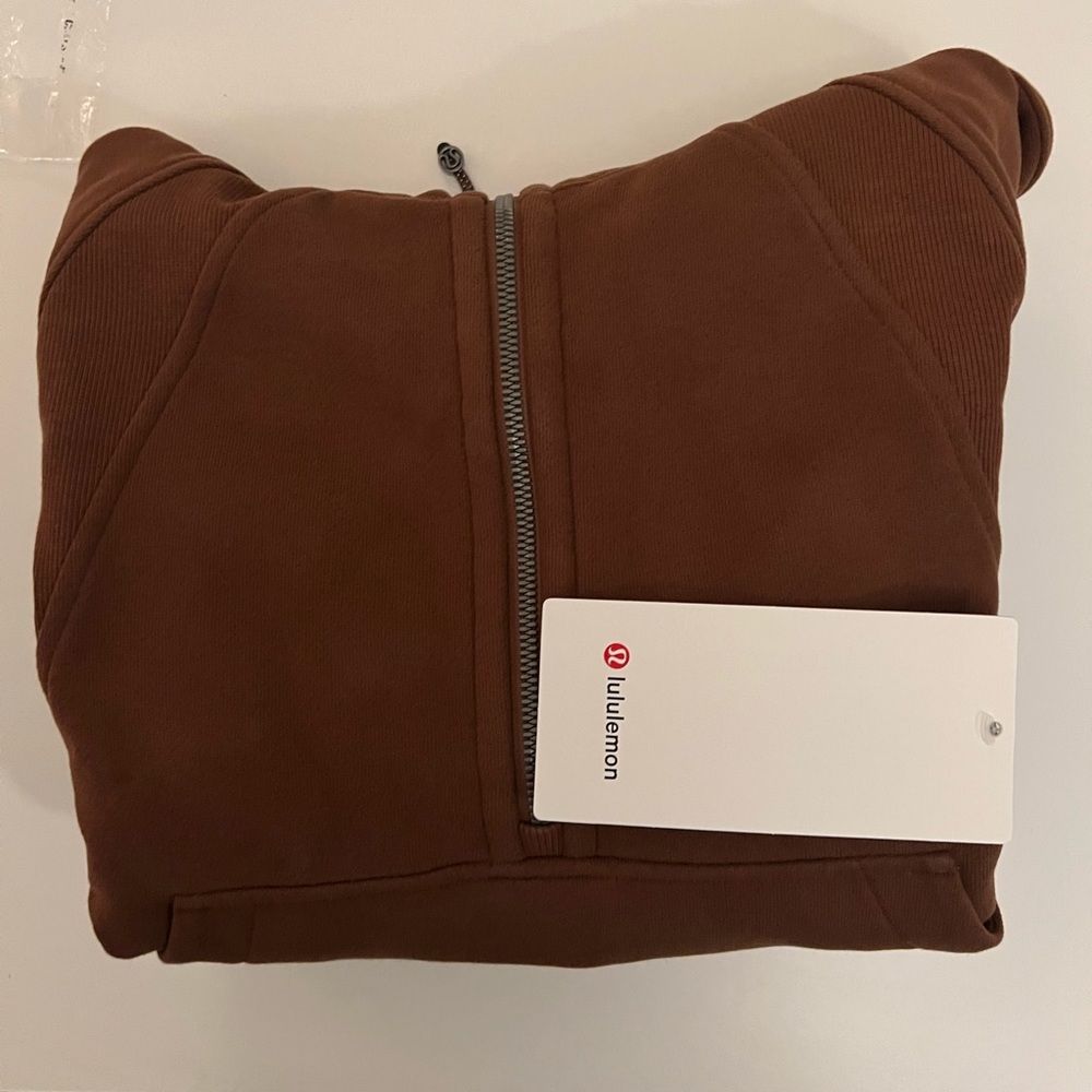 BRAND NEW WITH TAGS! LULULEMON Oversized 1/2 zip scuba - roasted brown, XS/S